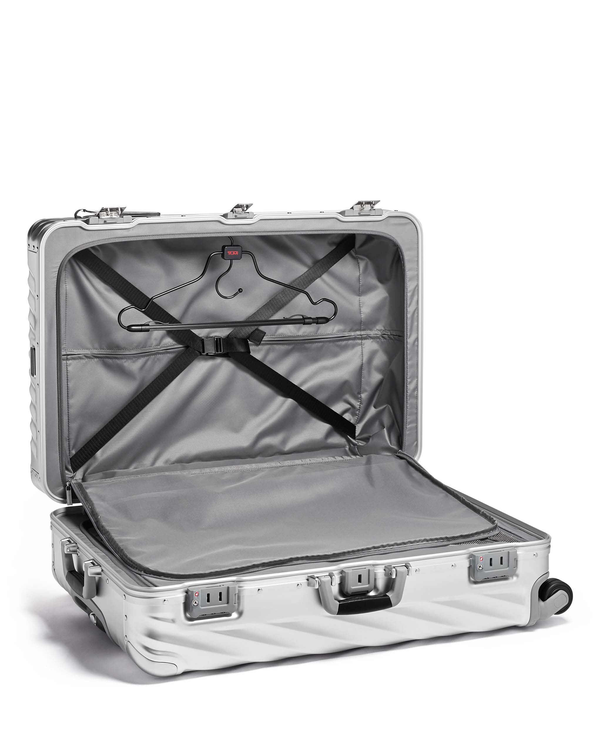 19 Degree Aluminium Extended Trip Checked Luggage 77,5 cm 19 Degree Aluminium Extended Trip Checked Luggage 77,5 cm