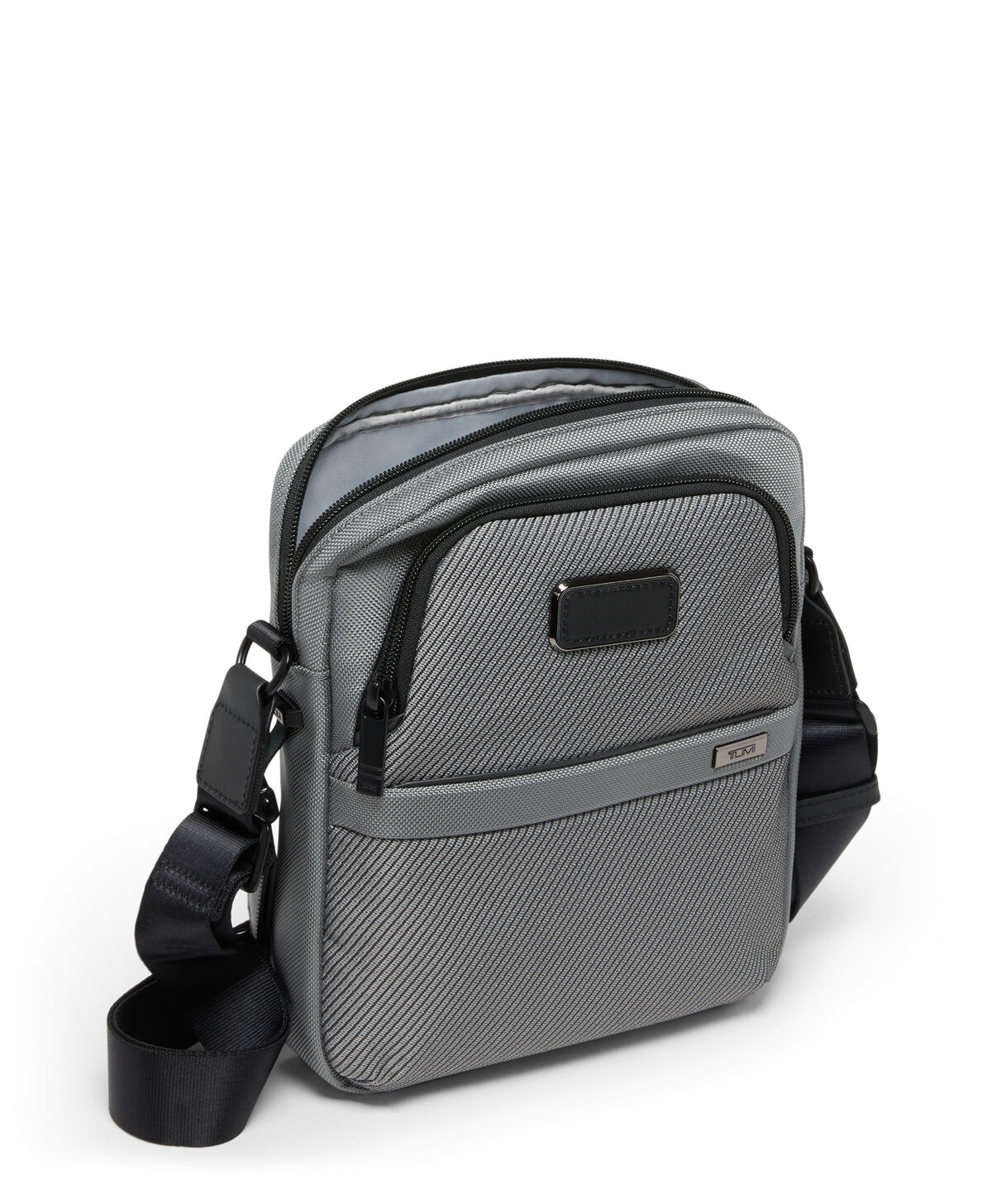 ALPHA Crossbody Medium