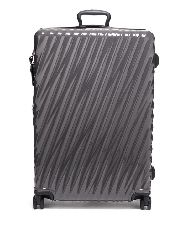 19 Degree Extended Trip Expandable 4 Wheeled Packing Case