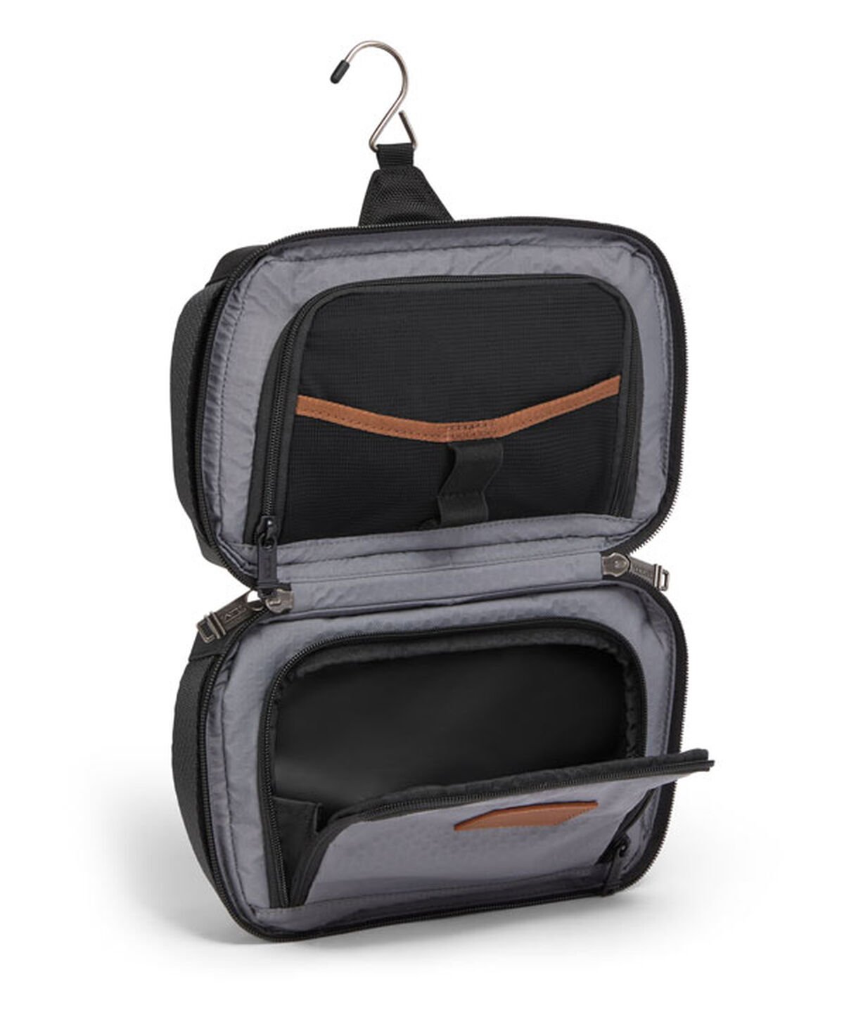 TUMI Response Toilettas