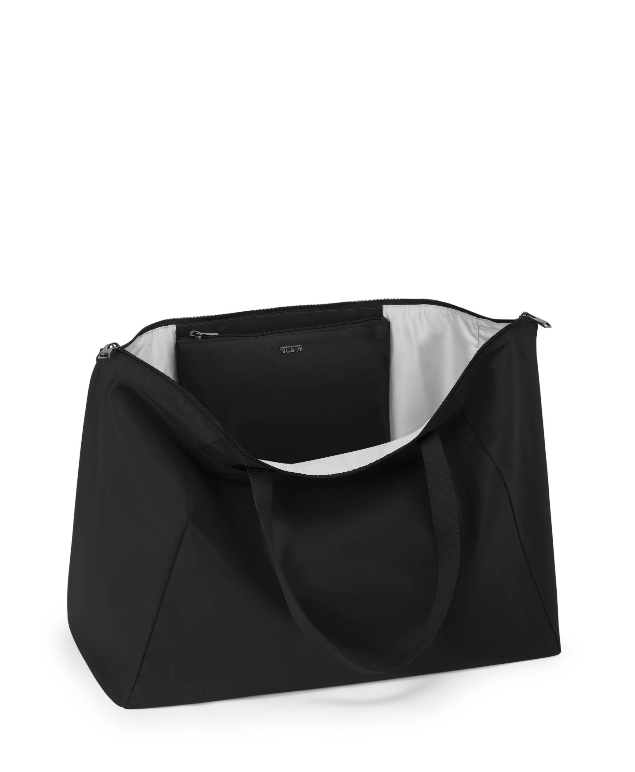 TUMI