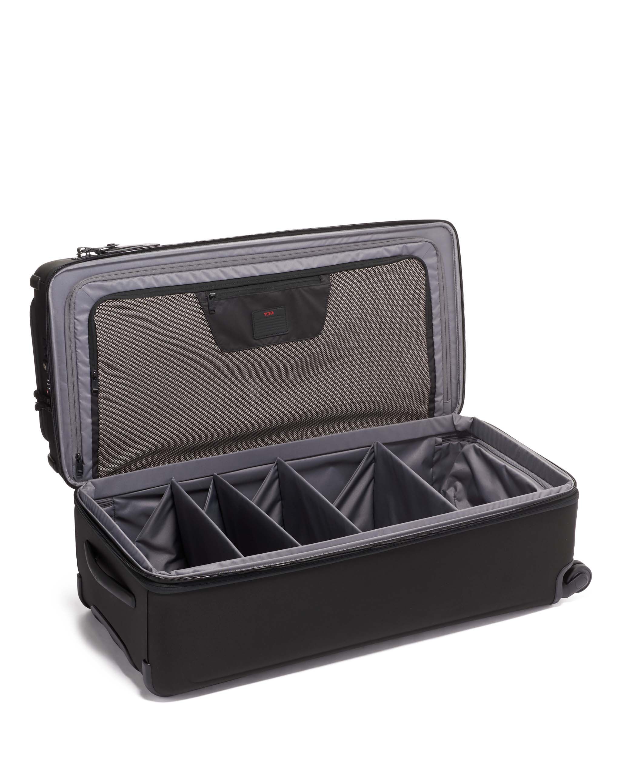 tumi duffel roller bag