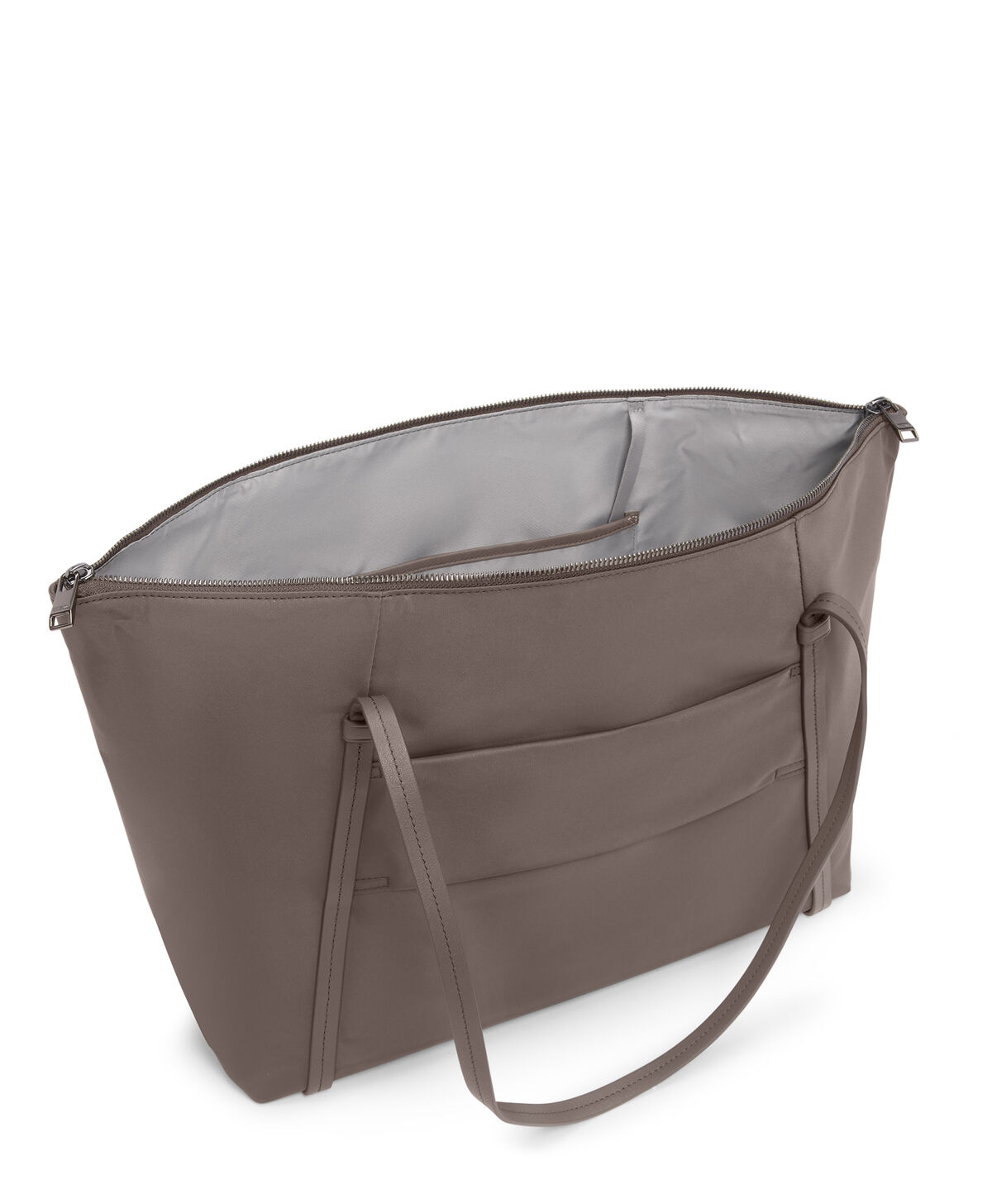 Voyageur Q Tote