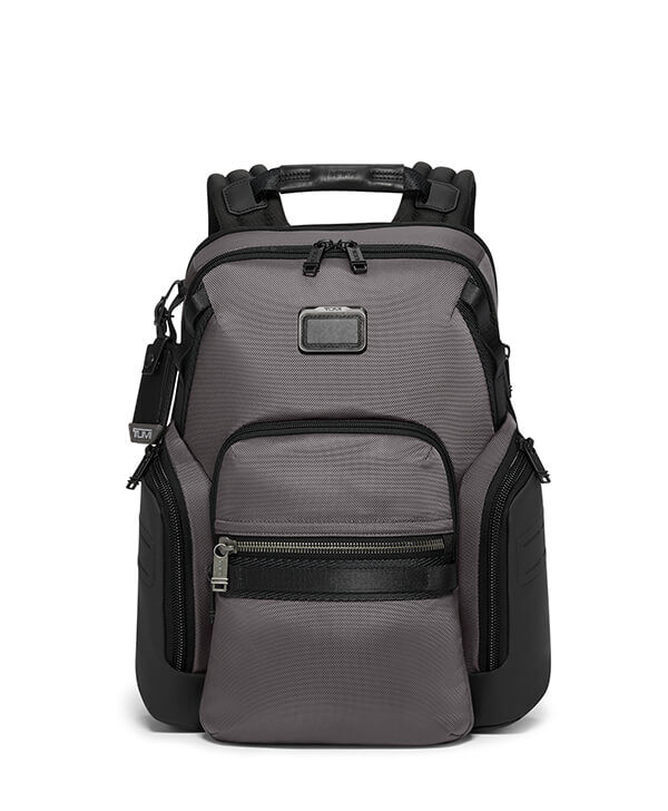 TUMI ブラックナイロンファニーパック Tumi Phinney Large Backpack balistic nylon laptop travel commute