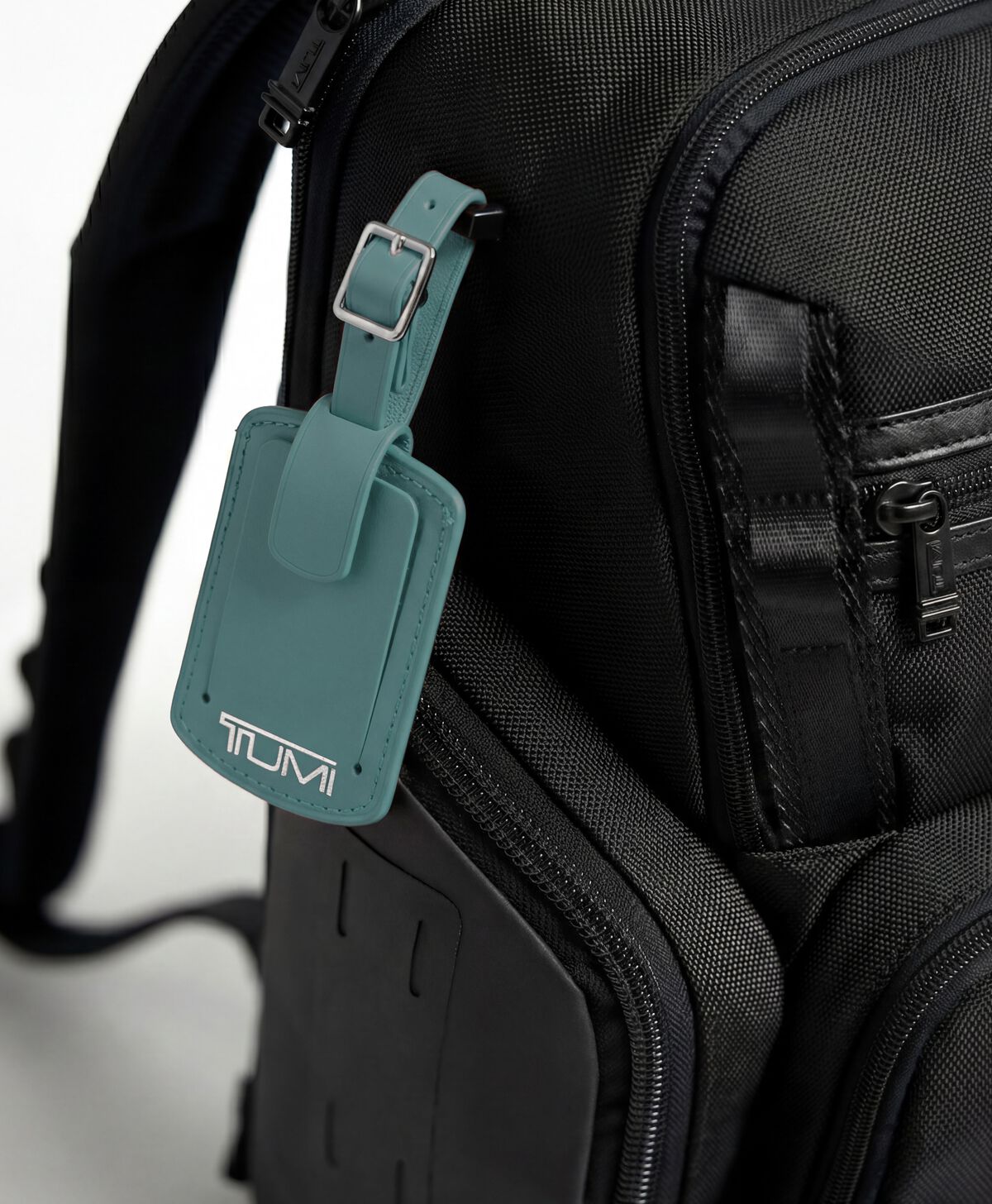 TUMI ACCENTS Size B Luggage Tag