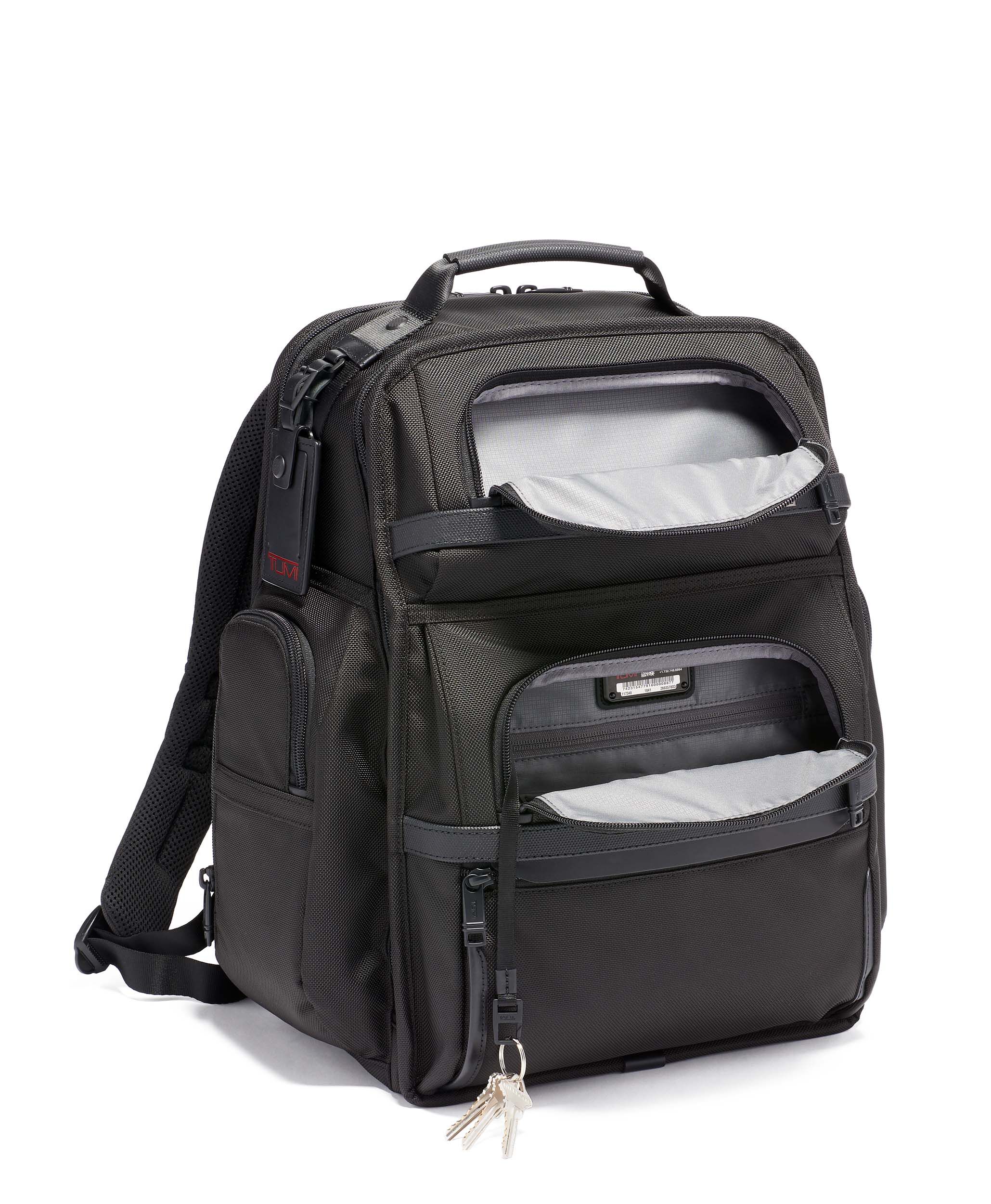 tumi tpass backpack