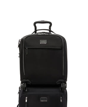 Voyageur L&eacute;ger Compact Front Pocket Cabin