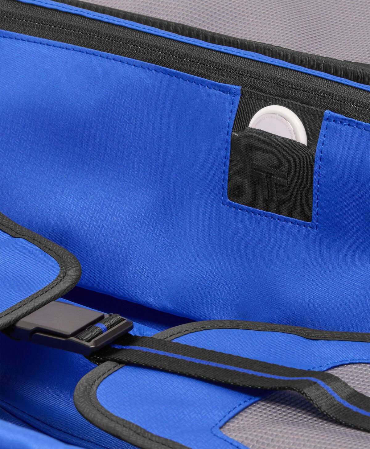 Alpha Uitbreidbare cabinekoffer met dubbele toegang