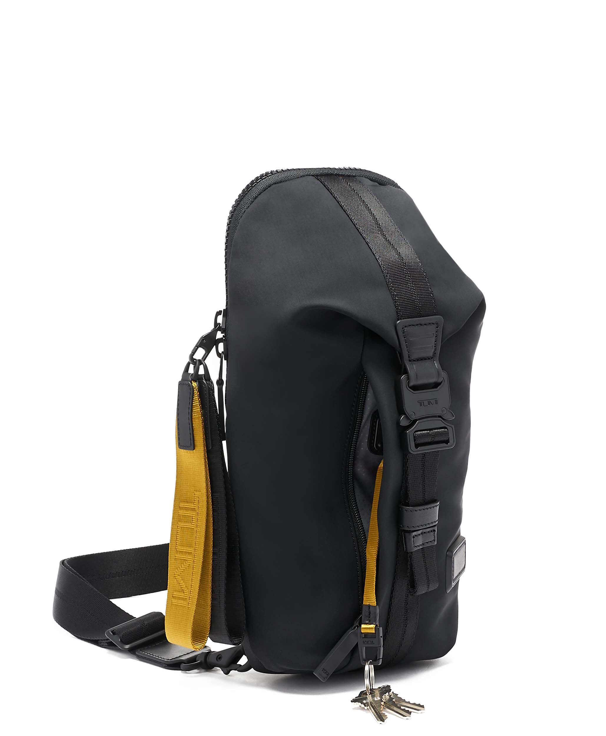 tumi tahoe sky sling