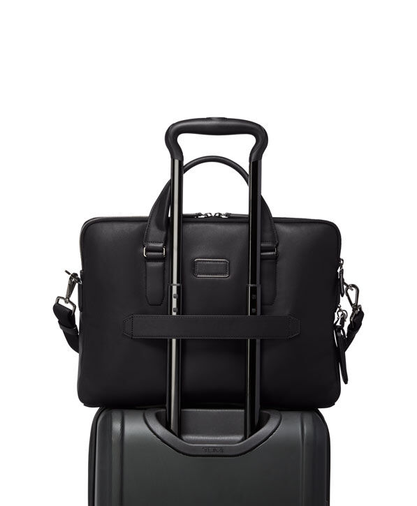 TUMI
