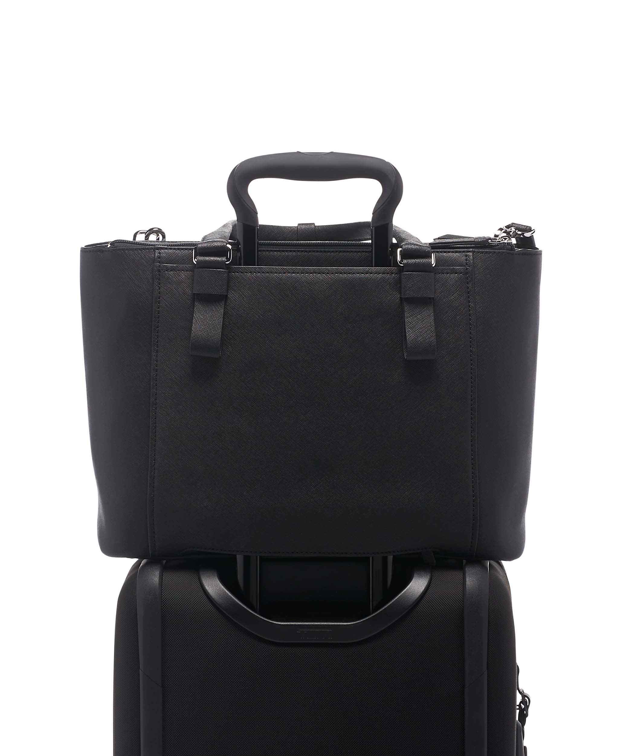 Tumi park tote clearance