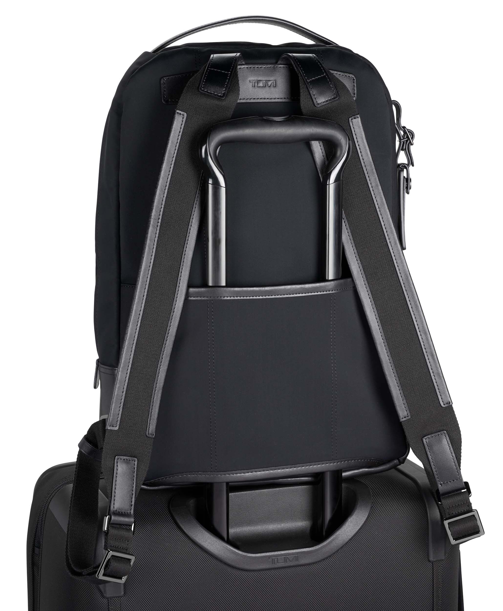 tumi harrison bates review
