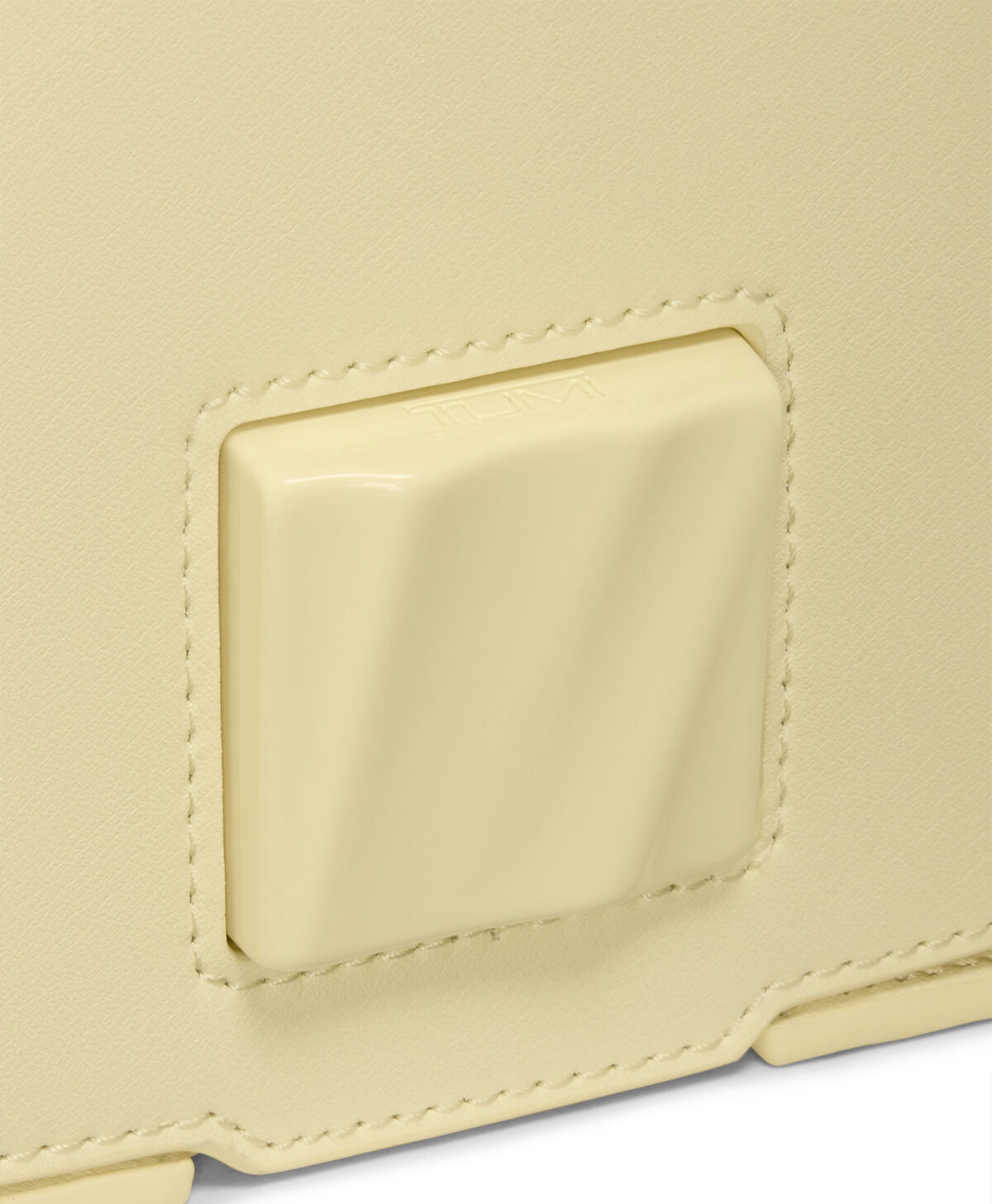 Olas Olas Small Shoulder Bag | TUMI Olas Small Shoulder Bag