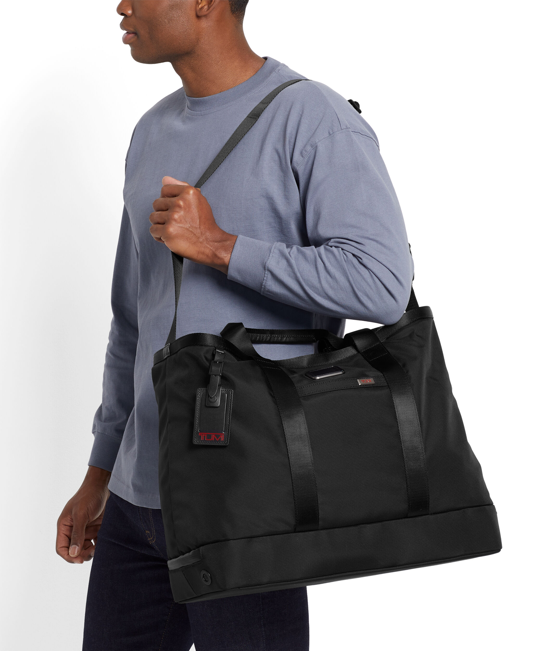 tumi leather tote