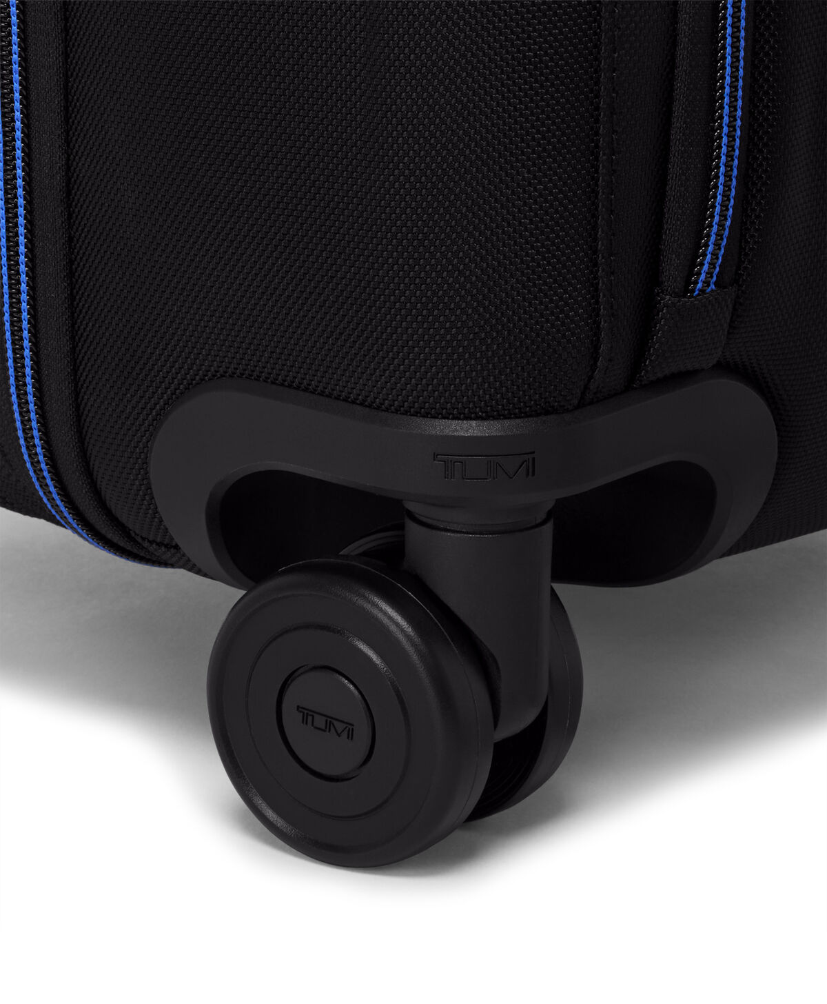 Alpha Uitbreidbare cabinekoffer met dubbele toegang