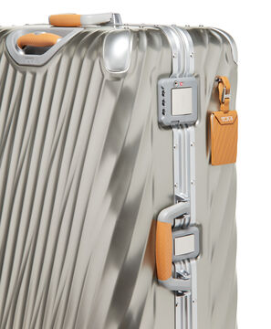 19 Degree Titanium Ruimbagage - large