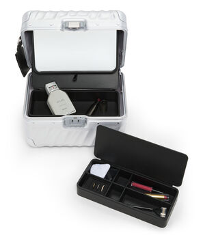 19 DEGREE ALUMINIUM Beautycase